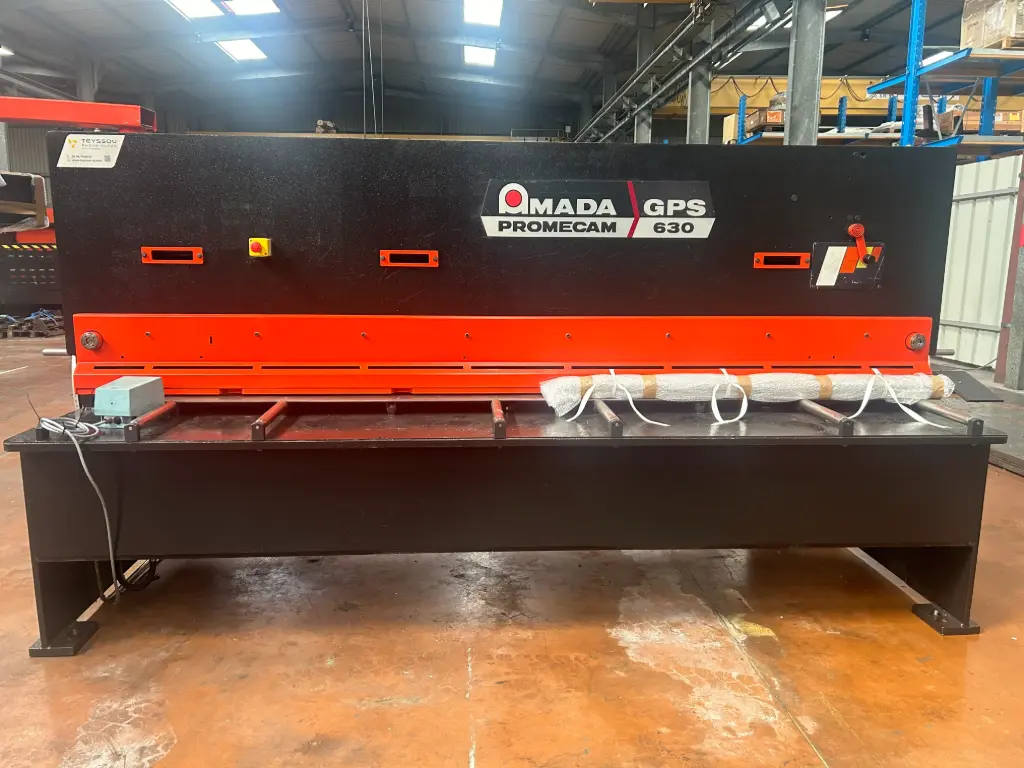 Cisaille guillotine - Type GPS 630 - AMADA 